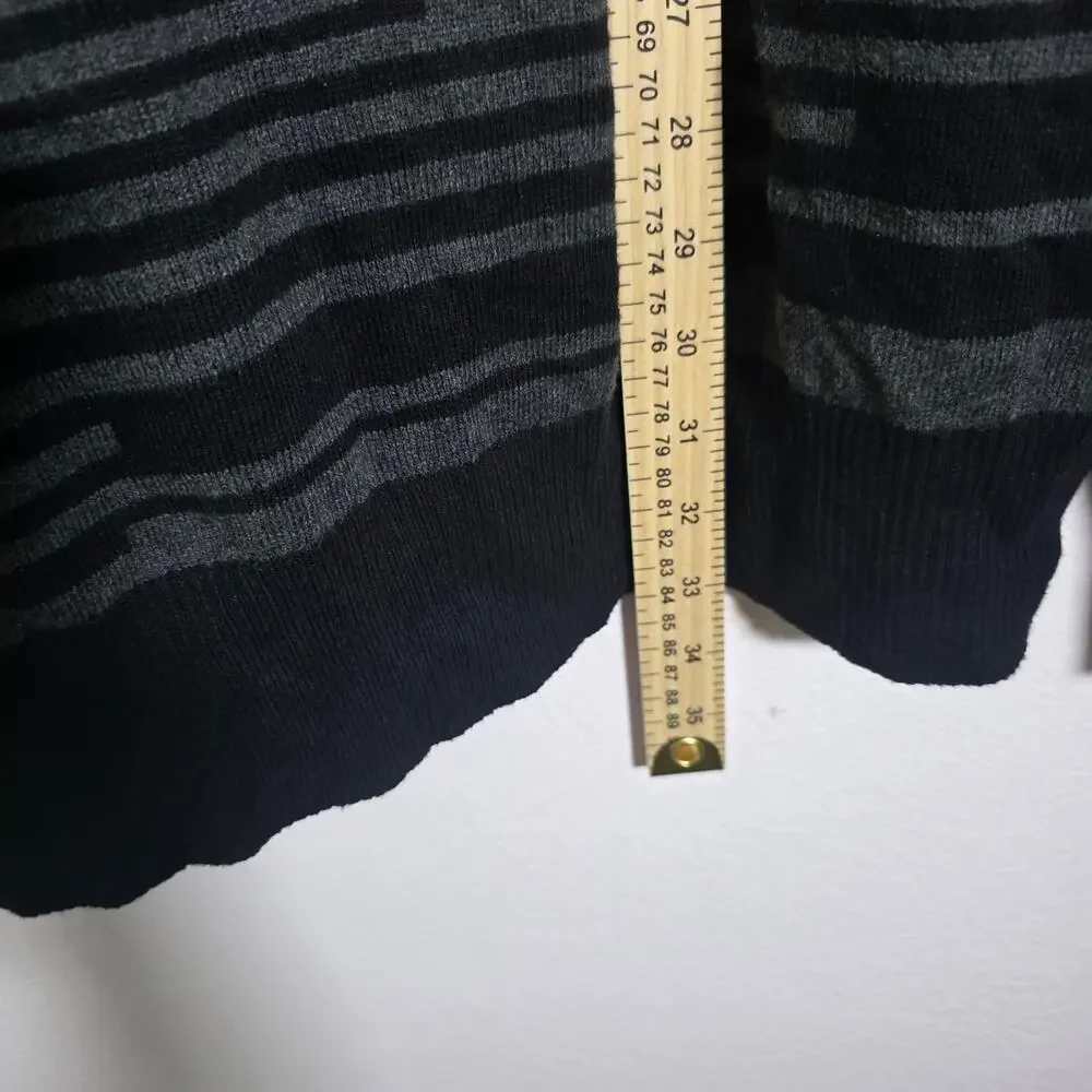 Shaquille O’Neal XLG Black Sheer Striped Button Front Cardigan Men’s XLT